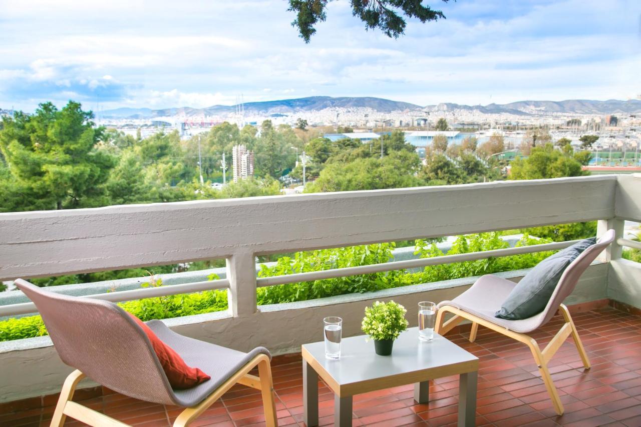 One-Of-A-Kind Athens Riviera Apartment Bagian luar foto