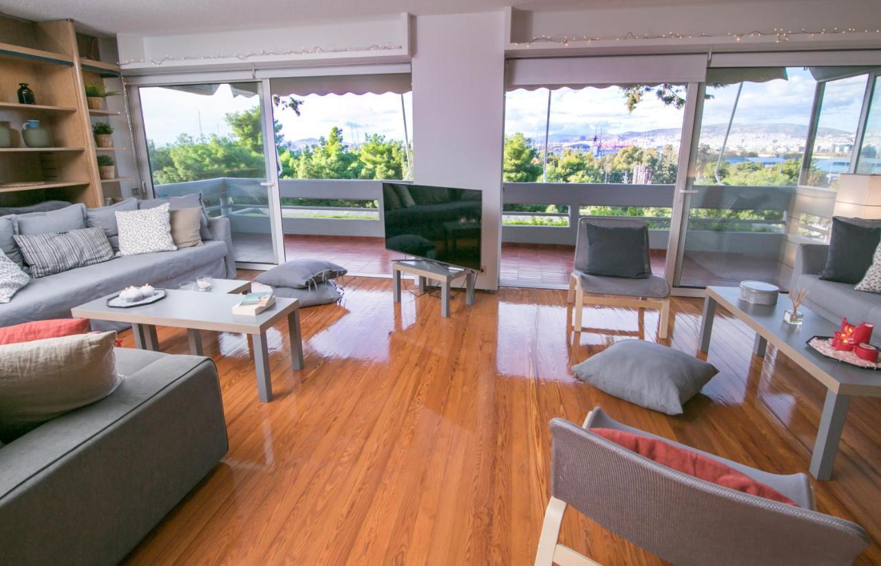 One-Of-A-Kind Athens Riviera Apartment Bagian luar foto