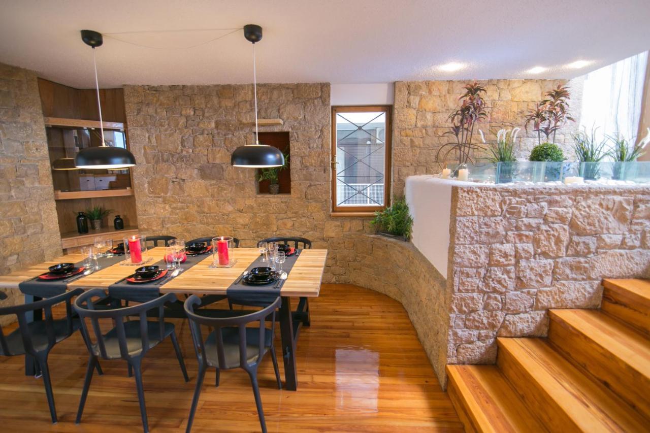 One-Of-A-Kind Athens Riviera Apartment Bagian luar foto